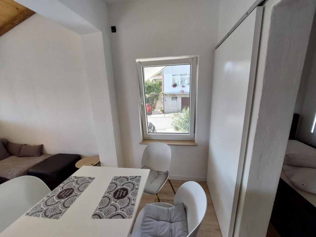 Mely Apartment Krk Town